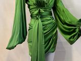 a green dress on a mannequin mannequin mannequin mannequin mannequin mannequin mannequin mannequin mannequin