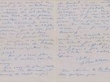 une vieille lettre manuscrite d'un homme qui écrit un poème
