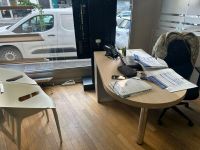 1 table haute (photo 2)