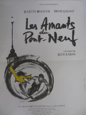 affiche de cinéma française du film « Les Amants de Paris » à côté d'un lampadaire