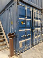 Container maritime bleu (Année: 2020) (photo 2)