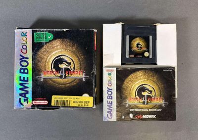 deux jeux Game Boy posés l'un à côté de l'autre sur une table