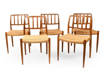 lot de quatre chaises de salle à manger danoises en teck avec assise tressée