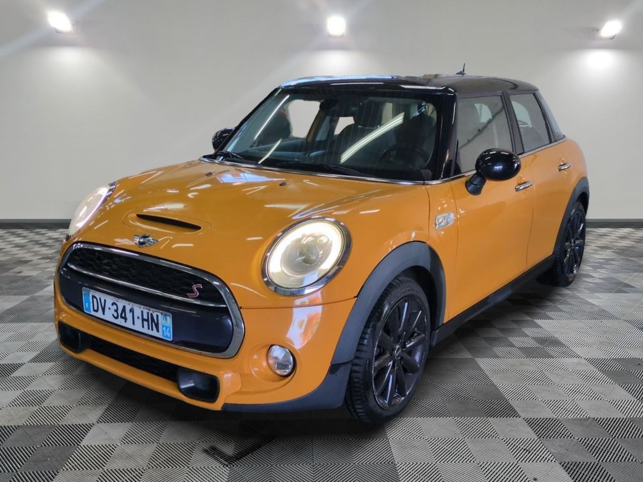 MINI - HATCH 5 PORTES COOPER S 192 CH FINITION RED HOT CHILI…