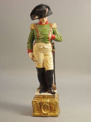 Porcelaine d'Italie - de Capodimonte signé B.