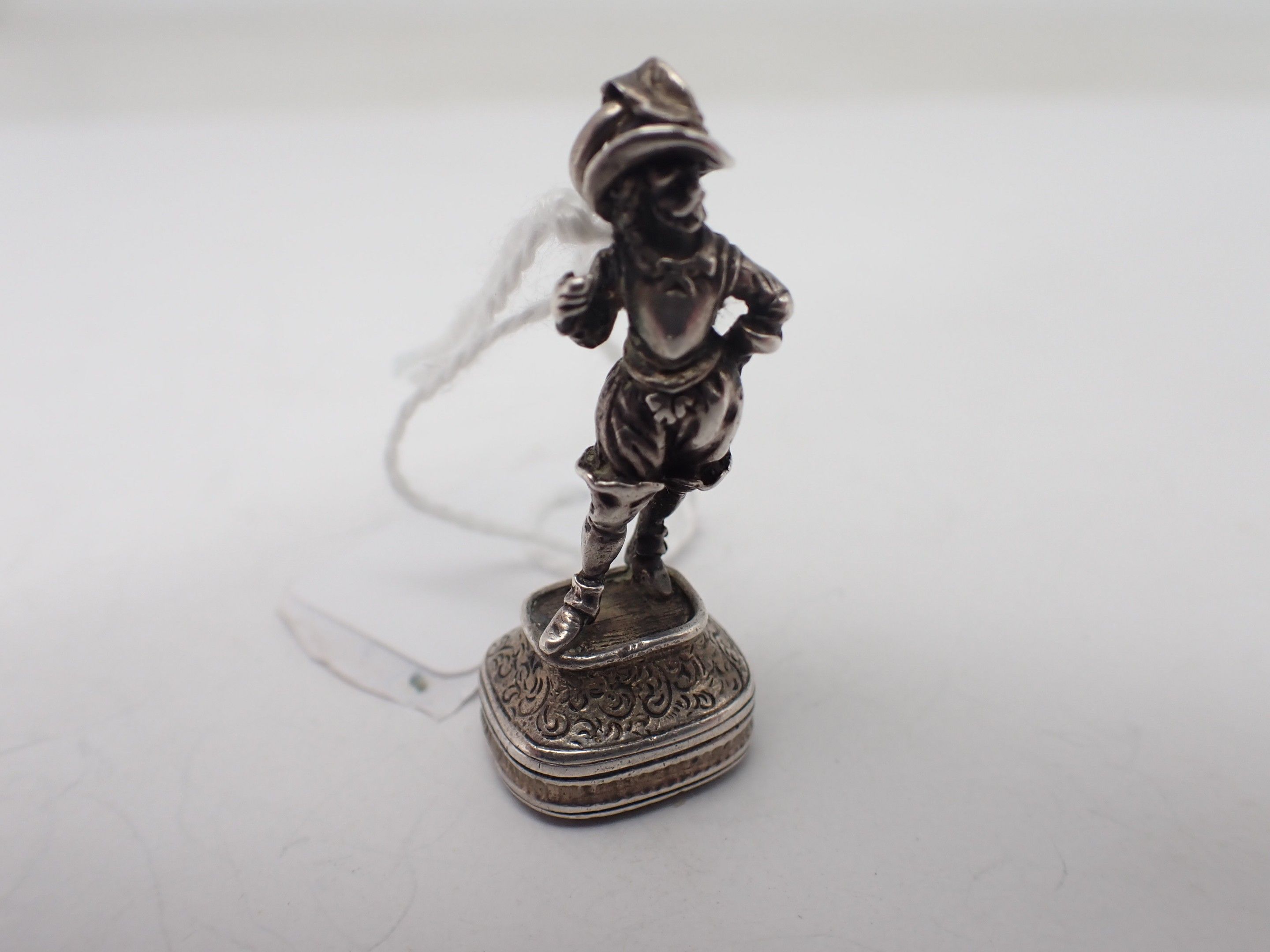 Objets d'art & Curiosités