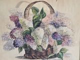 un tableau représentant un panier de lilas posé sur une table