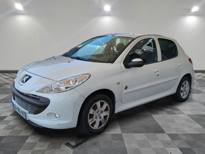 Peugeot 206+ 1.4E 75CH Active - Compacte fiable et économique