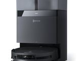 gros plan d'une machine à café sur une surface blanche
