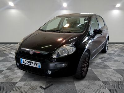 FIAT - PUNTO EVO 1.2 8V 65 DYNAMIC - ES - Mise en service: 0…