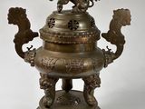 brûle-parfum chinois en bronze orné de lions et de poissons