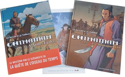 trois livres sur fond blanc, avec l'image d'un homme à cheval