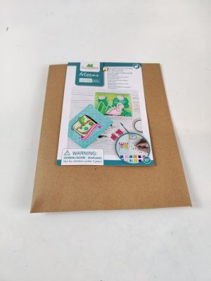 a picture of a piece of paper with a picture on it