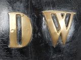 a close up of a helmet with the letter d on it
