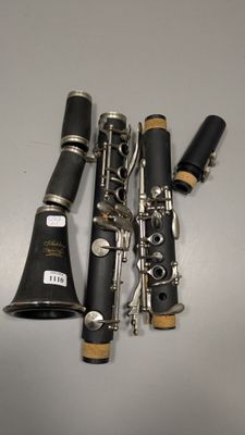 Clarinette en ébonite, clés maillechort, estampillée ASHLEY,… - Photo 1