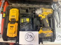 1 clé a choc a batterie DEWALT