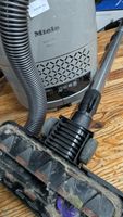 ASPIRATEUR MIELE - TVA RECUPERABLE (photo 2)