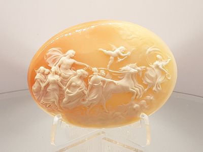 Camée en agate "le char de Vénus".