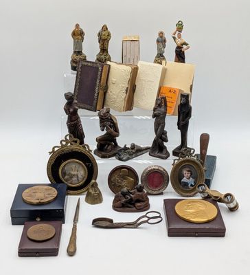a lot of items that are sitting on a table