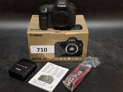 canon eos 5d mark ii digital slr camera with accessories