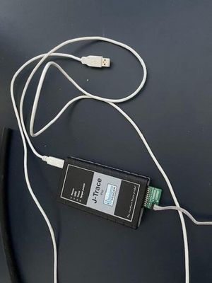 1 sonde de debungage J-TRACE PRO SEGGER (Situé au 1er étage)…