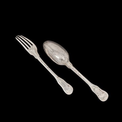 COUVERT en argent modèle violon - coquille.