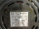 a close up view of the inside of a blower