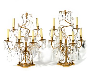paire de candélabres anciens en laiton et cristal