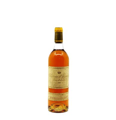 an image of a bottle of whisky on a white background