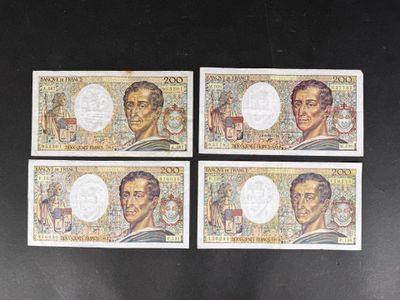 quatre billets de banque sur lesquels figure le portrait d'un homme