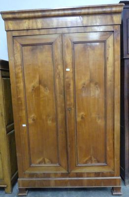 Une ARMOIRE LOUIS PHILIPPE placage noyer H.