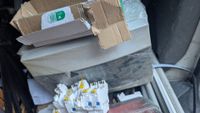 Petit Stock de matériel électrique ( interrupteur, boîtes, d… (photo 2)