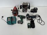 a lot of tools that are sitting on a table