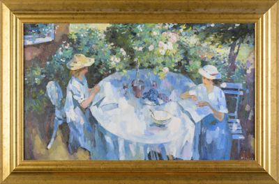 un tableau représentant deux femmes assises à une table dans un jardin