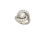 une bague en diamant et or blanc