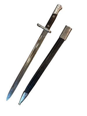 Espagne Baïonnette, à fourreau en cuir.