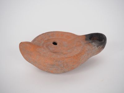 Lampe chrétienne ornée d’un chrisme. Afrique du Nord. V-VIe … - Photo 1