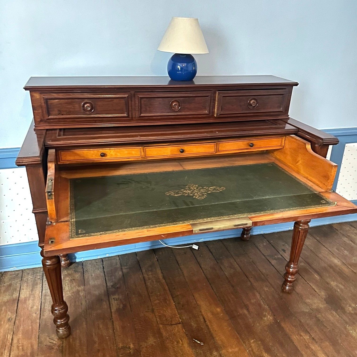 Objets d'art & Curiosités