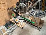 a picture of a machine that is being used to cut wood