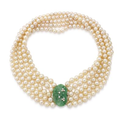a cultured pearl and jade necklace with a clasp