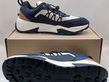 nike air prestoe navy / white