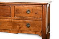 COMMODE (petite) en acajou, ouvrant à trois tiroirs sur deux… (photo 3)