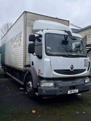 RENAULT MIDLUM Kilométrage: 604 521 kms au compteur non gara…