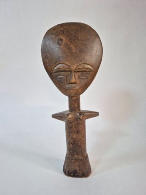 Poupée de fertilité Ashanti en bois sculpté - Ghana
