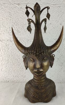 Inde région de Bastard sujet en bronze.
