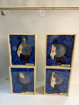 4 flacons MAPE MONDE 2 DE FRAMBOISE et 2 POIRE WILLIAMS Peis…