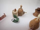 a lot of small objects that are on the table