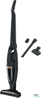 Aspirateur balai filaire Black & Decker avec accessoires