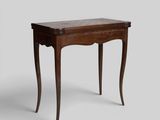 an image of a small table with a drawer on top of it