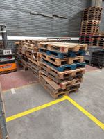 Important lot de palettes bois dont Europe (photo 2)